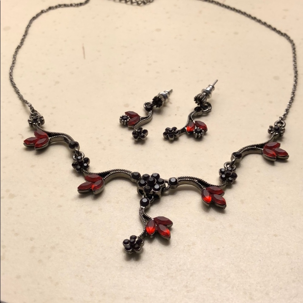 Red flower necklace and earrings set